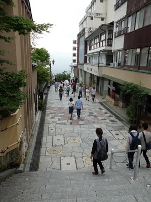 2016年6月
